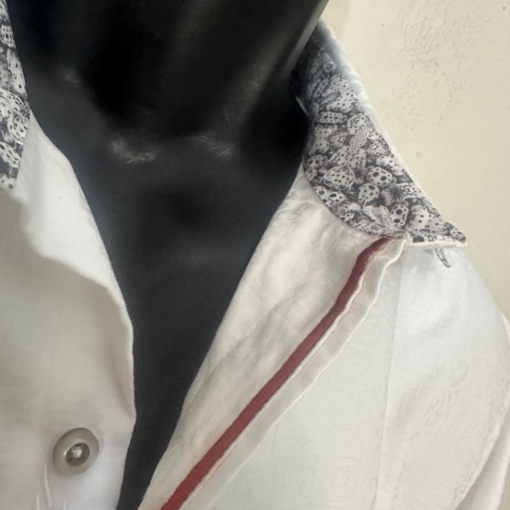Robert Graham Contrast Long Sleeve Shirt Small Gently worn 100% cotton - Picture 2 of 7